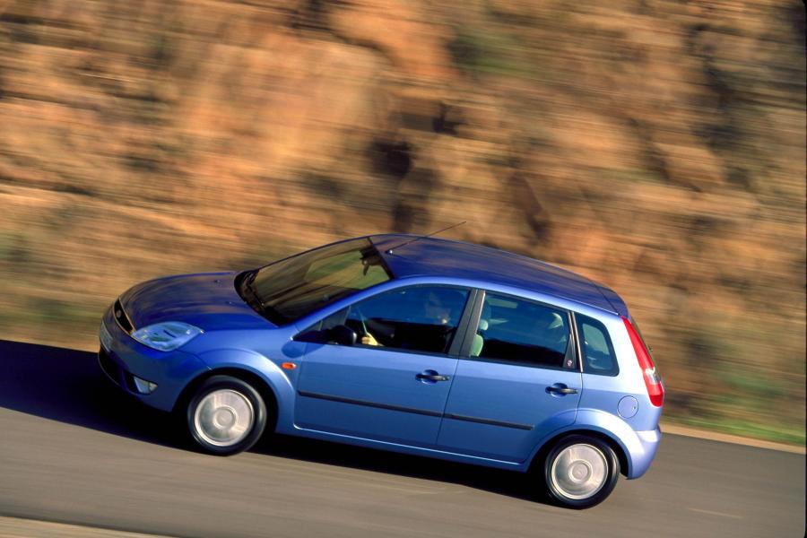  Ford Fiesta 2003 года  (фото 4 из 142)